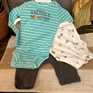 Three Piece Set by Carters For NB. New With Tag